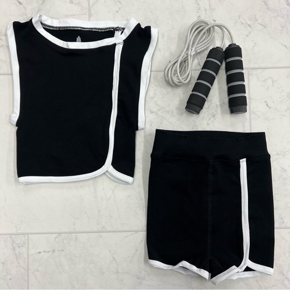 NEW Free People FP Movement Parisienne colorblock piping crop top hot short SET - Picture 11 of 12